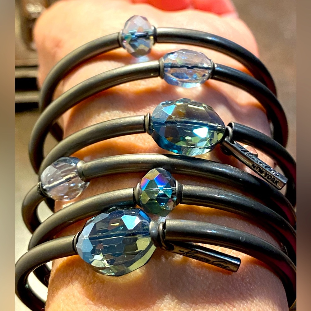 NWOT Kenneth Cole bracelet bundle of 6, stretch gunmetal, blue crystals